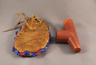 Old Plains pipe and Beaded bag 2