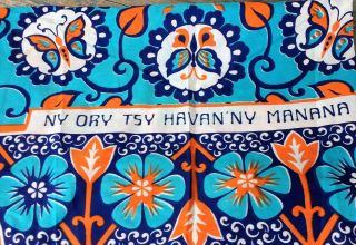 MADAGASCAR MALAGASY AFRICAN LARGE LAMBA CLOTH WRAP “NY ORY TSY HAVAN MANANA 