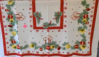 VINTAGE MID CENTURY COTTON BLEND TABLECLOTH CHRISTMAS WHITE RED GREEN ORNAMENTS 2