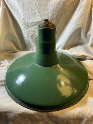 (4) Vintage Green Porcelain Metal Barn/industrial/gas Station Light Lamp Shades