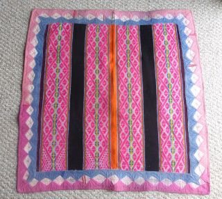 Peruvian Aguayo Table Cloth - Handmade Andean Mountain Textile 2