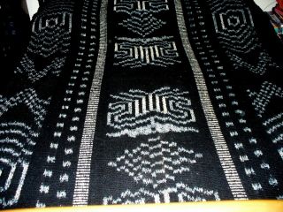 Guatemalan Wool Blanket Momostenango Indigo Ikat