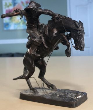 The Broncho Buster Fredrick Remington Franklin Collectable Statue 1988