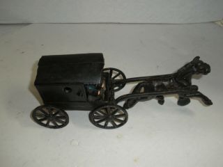 Vtg Cast Iron Metal Amish Horse Drawn Buggy Carriage Wagon With Driver,  & Family