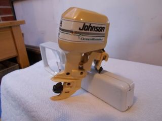 Vintage Johnson 225 Toy Model Boat Outboard Motor Runs