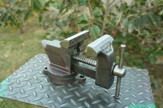 Vintage Columbian No.  03 - 1/2 M2 Home Shop Vise 3 - 1/2  Jaw Width With Swivel Base