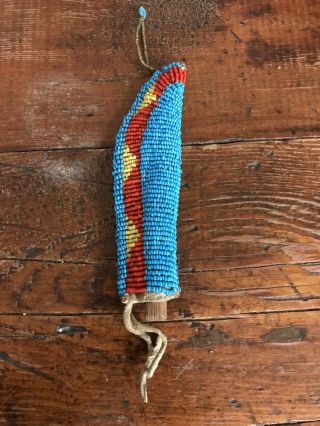 1880s NATIVE AMERICAN SIOUX INDIAN BEAD DECORATED HIDE KNIFE SHEATH AND KNIFE 3