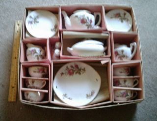 27 Piece Childs Porcelain Tea Set