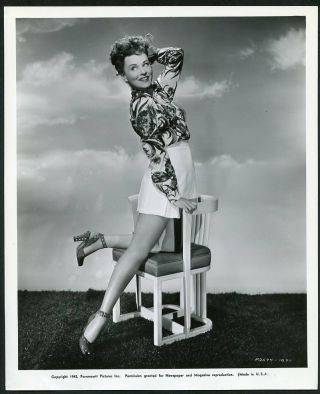 Paulette Goddard In Leggy Pin - Up Portrait Vintage 1942 Photo By Schafer
