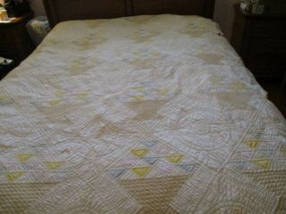 Vintage handmade quilt 82 X 88 Basket Pattern very old 60 years back replaced 3