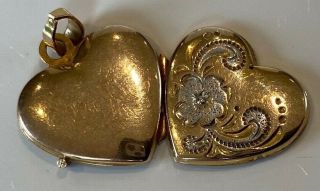 Vintage Solid 9ct Gold Heart Shape Photo Locket