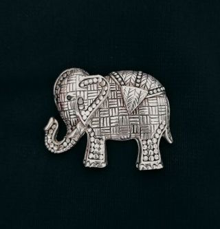 2 " Silvertone Elephant Pin Brooch Patchwork Pattern Gift Box