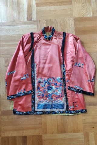 Vintage Embroidered Silk Kimono Jacket