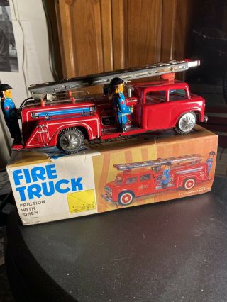 Vintage Toy Ladder Fire Truck Tin Litho Friction With Siren Well MF 718 3
