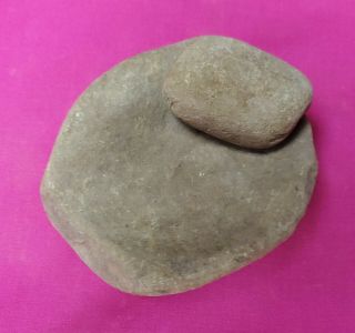 Native American Grinding Stone Metate Pestle Mortar Mano Arrowhead Artifact Tool