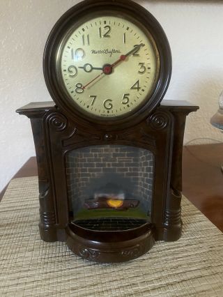 Vintage Master Crafters Electric Clock Light Up Fire Place,  Model 272,