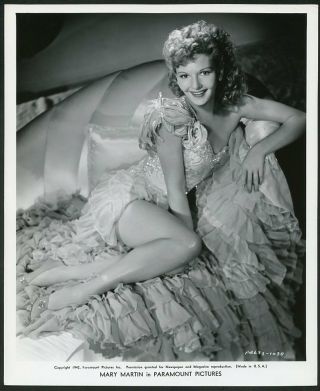 Mary Martiin In Leggy Cheesecake Pin - Up Vintage 1942 Photo By Schafer