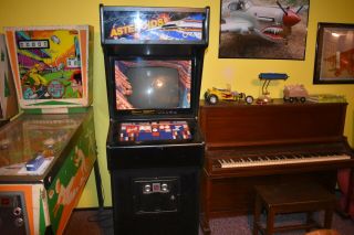 Asteroids Arcade Machine,  By Atari.  1979.  100 Orig.  Perfect Order.  Nr