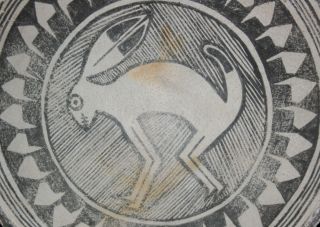 Pre - Historic Anasazi / Mimbres Bowl Replication of a Hare 2