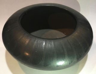 Very Old Signed Florence San Ildefonso Black Pottery Bowl Decorated W/ Feathers