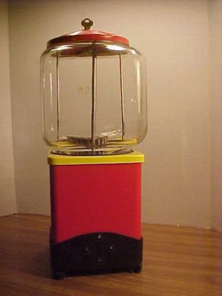 One Cent Gum Ball Machine,  1950s Vintage With Key,  Victor Topper 1¢ 3