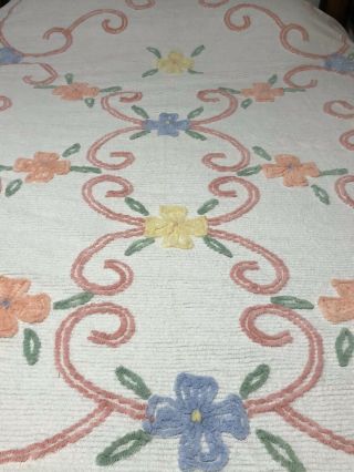 Vintage Chenille Bedspread White With Flowers Heavyweight 2