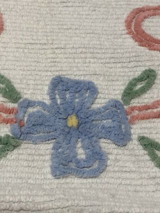 Vintage Chenille Bedspread White With Flowers Heavyweight 3