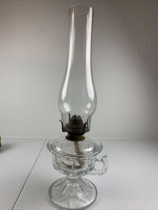 E.  Miller Co Victor Vintage Kerosene Oil Lamp Clear Glass W/ Wick Single Handle