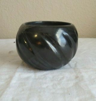 Santa Clara Pueblo Pottery Black Ribbed Bowl Native American Folk Art A Sisneros