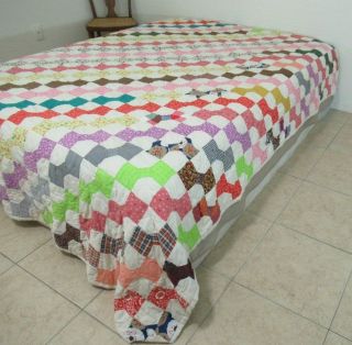 Vintage All Cotton Hand Pieced Machine Quilted BOW TIE Quilt; 99 