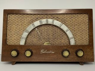 Vintage Sears,  Roebuck And Co Usa Silvertone Am Tube Radio Model 1017 Ys 461