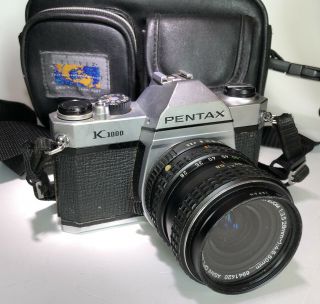 Pentax K1000 35mm Film Slr Vintage Camera W/pentax Zoom Lens & Case