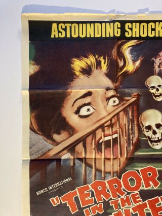 Vintage 1958 Skeleton Monster Horror Film - Terror In The Haunted House - 3