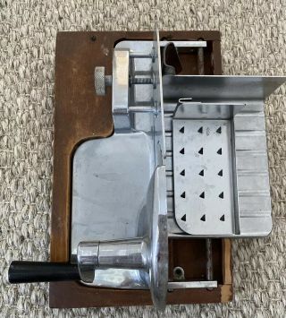 Vintage General 400 Meat Slicer Hand Cranked Slicing Machine Wood Base Usa