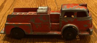 Vintage Hubley Red Fire Truck Engine Cast Iron Rubber Wheels 402 Toy Collectible 3