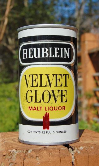 Heublein Velvet Glove Malt Liquor Beer Can From Freezing Cold Minnesota