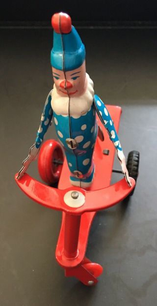 Wind Up Vintage Collectible Tin Litho Toy Clown On Scooter Roli Zoli China