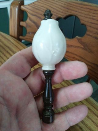 Antique Vintage Off White Ceramic Porcelain & Brass Lamp Shade Finial
