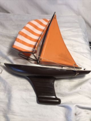 Beautigul Vintage Pond Sail Boat Plastic Toy Dated 1964