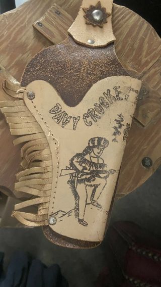 Vintage Davy Crockett And Plastic Cowboy Figures