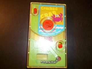 Vintage Tomy Pocket Game 1978 Cracked Crab