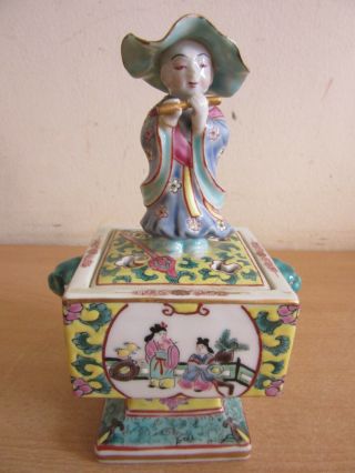 Vintage Chinese Porcelain Famile Rose Incense Lidded Jar Box Figure Top Signed