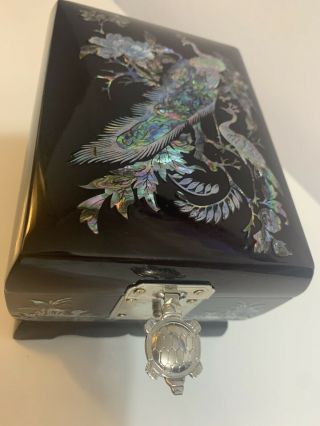 Japanese Vtg Jewelry Music Box Black Lacquer Mother Of Pearl Peacock