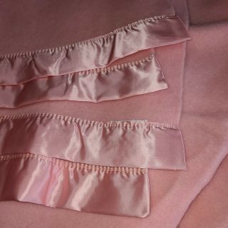 Vintage Pink Wool Twin Size Blanket Satin Trim Warm Cond.
