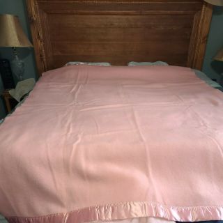 Vintage Pink Wool Twin Size Blanket Satin Trim Warm cond. 2