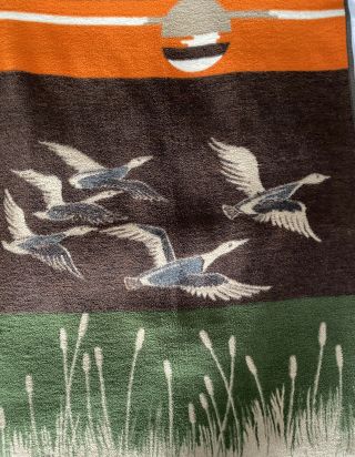 Biederlack Blanket Large Geese Ducks Nature Birds Brown Green Outdoors Vintage