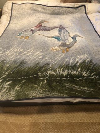 Biederlack Blanket Vintage Ducks Nature Birds blue Outdoors 76” x 56” flaw 2