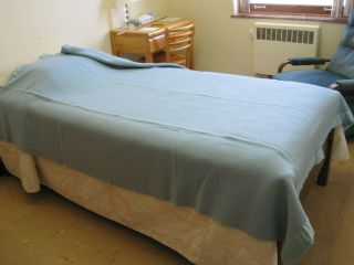 FARIBO Blanket 100 Wool TWIN 64”X 84” Machine Wash & Dry,  Vintage,  MED.  BLUE 3