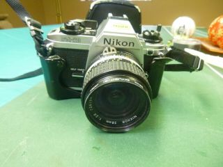 Vintage Nikon Fg - 20 Camera With Nikkor 28mm F:2.  8 Len Very Good