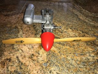 Vintage Os Max Sf 46 R/c Model Airplane Engine With Muffler,  Carb And Propeller